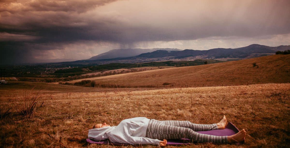 meditation techniques in noisy environment